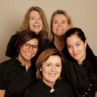 Kontakta oss